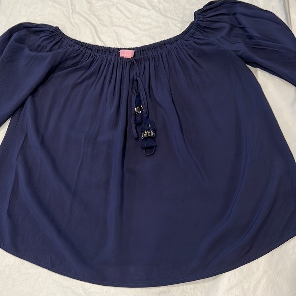 Lilly Pulitzer Navy Blue Top Size Medium Stretch Neckline with Tassels Like New - Picture 5 of 9